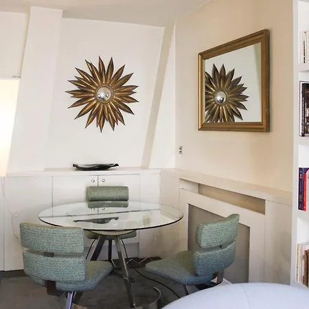 T2 - Near Palais Garnier * باريس